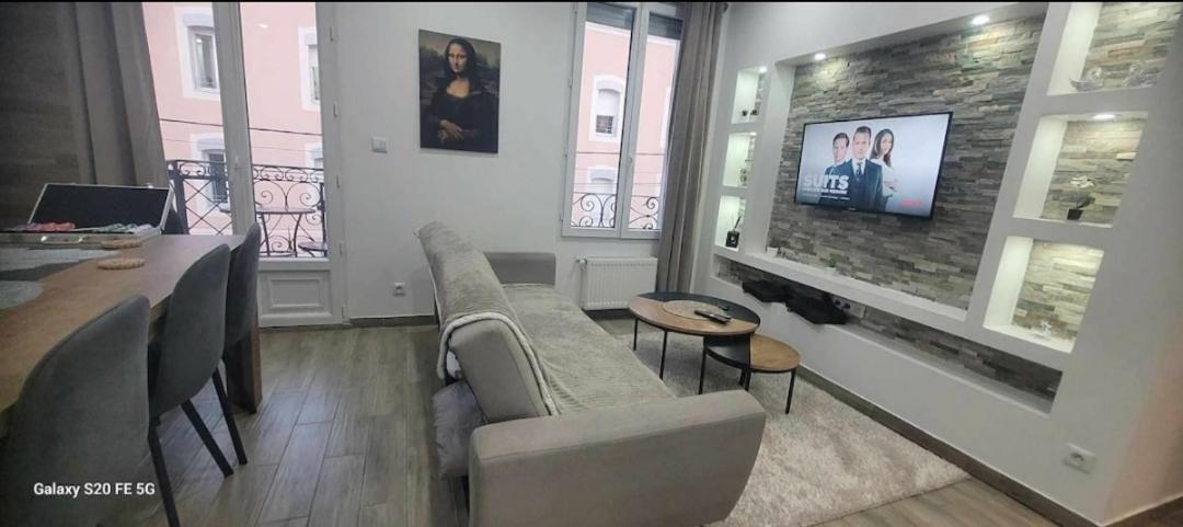 Les Suite Appartement A Chalon Sur Saone Cameră foto