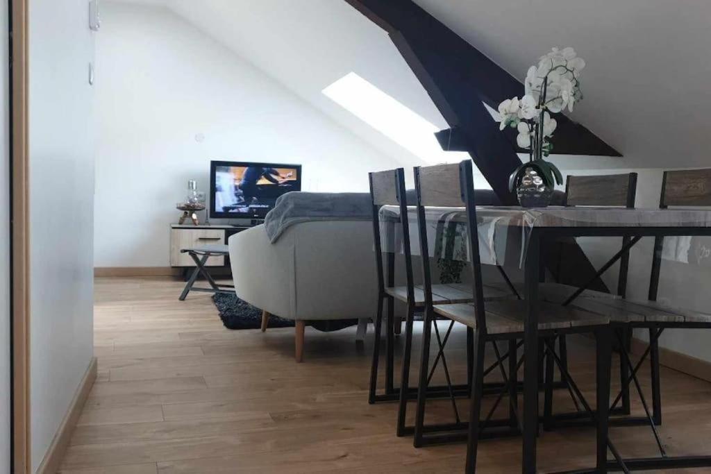 Les Suite Appartement A Chalon Sur Saone Exterior foto